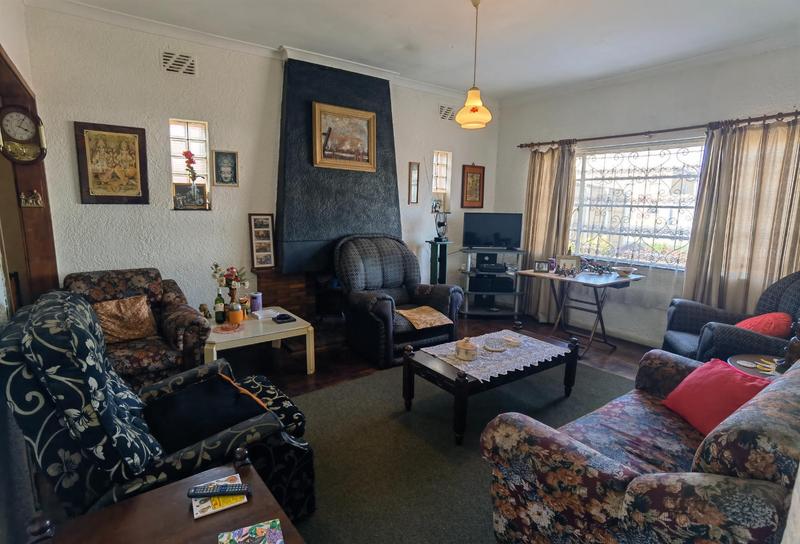 5 Bedroom Property for Sale in Goodwood Estate Western Cape